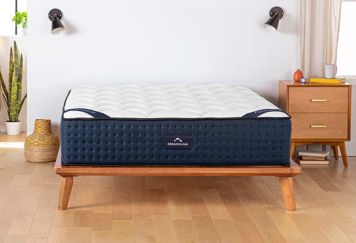 dream cloud queen 15 mattress at amazon.com